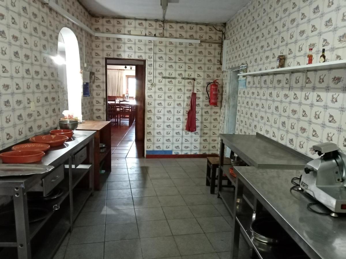 O Rocha Villa Paredes do Rio Exterior photo